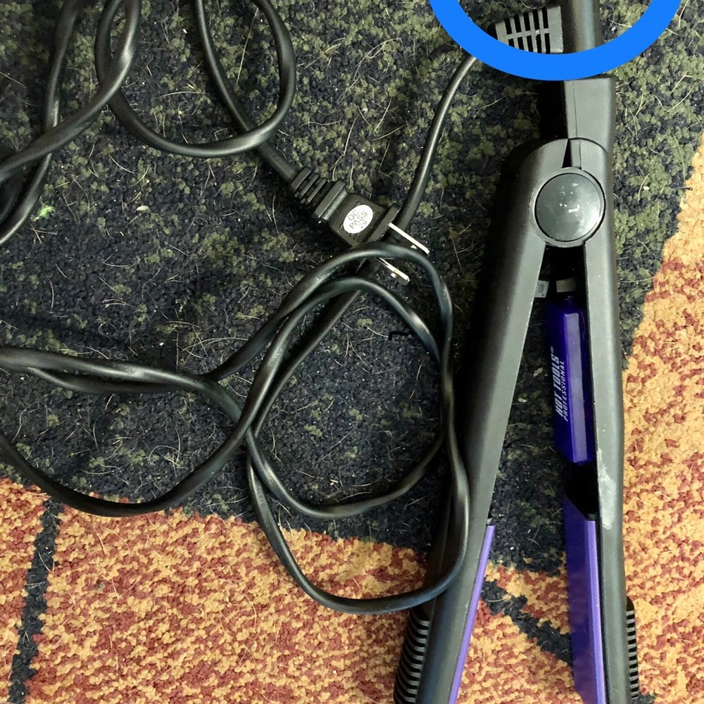 Hot tools professional straightener